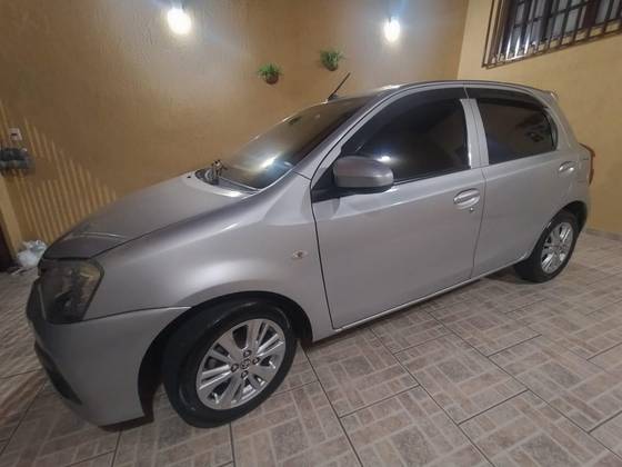 TOYOTA ETIOS 1.3 X 16V FLEX 4P MANUAL
